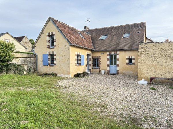 Offres de vente Maison de village Longny les Villages 61290