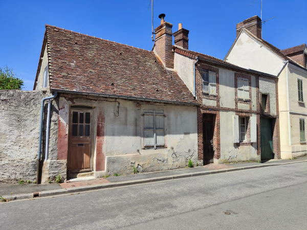 Offres de vente Maison de village La Ferté-Vidame 28340